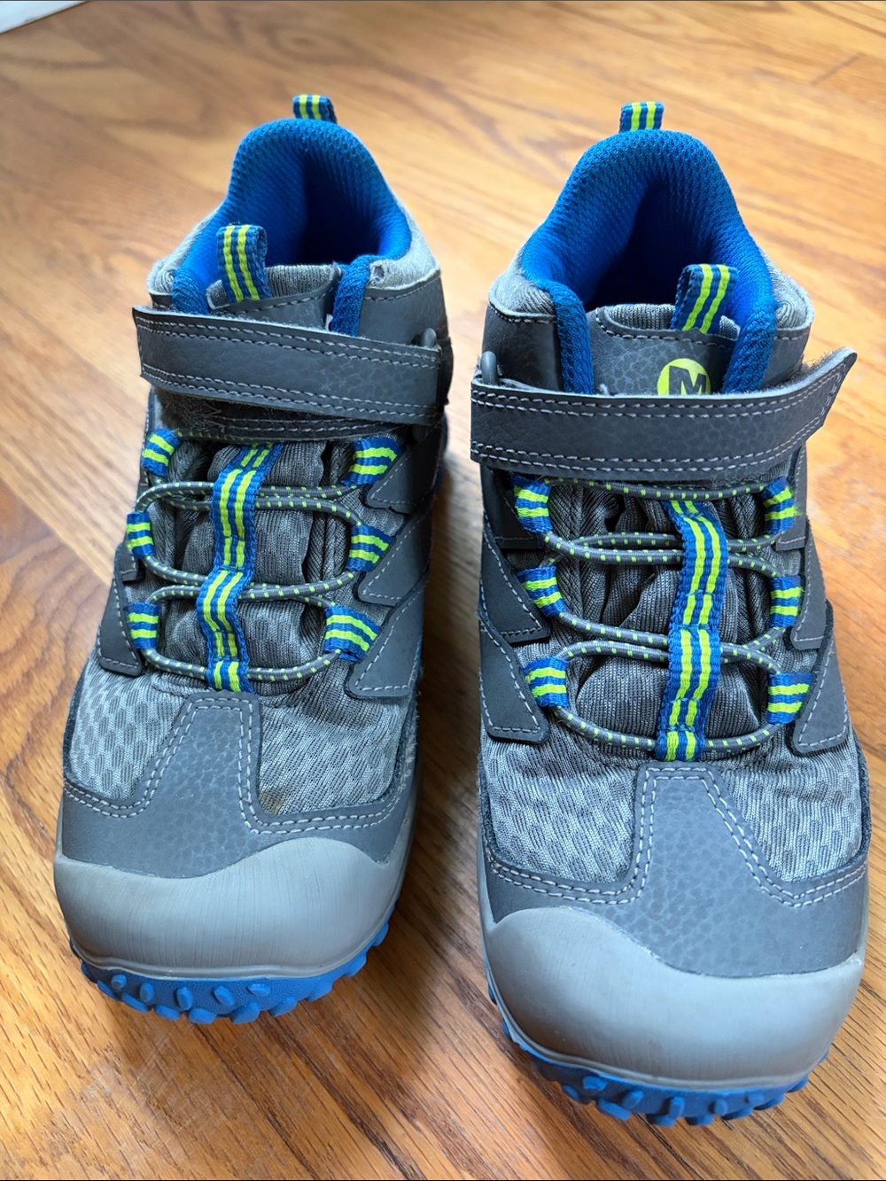 MERRELL Kids's Chameleon 7 Mid Alternative Closure Waterproof Hiking Boot size 2